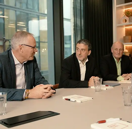 Thumbnail SLR case study